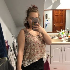 floral top